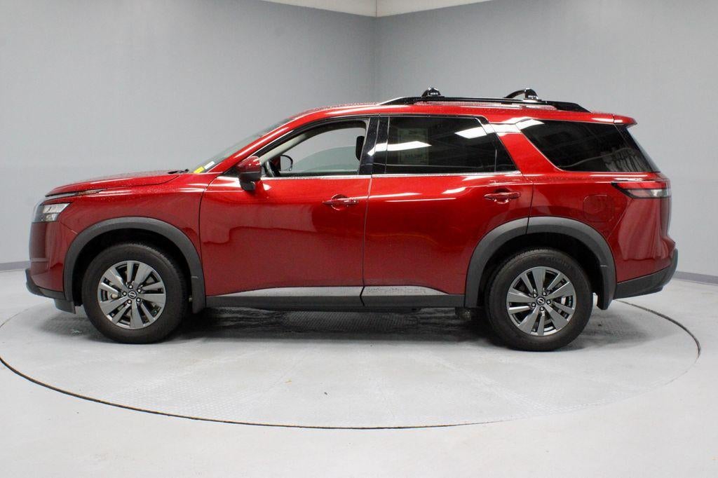 2024 Nissan Pathfinder SV 4WD