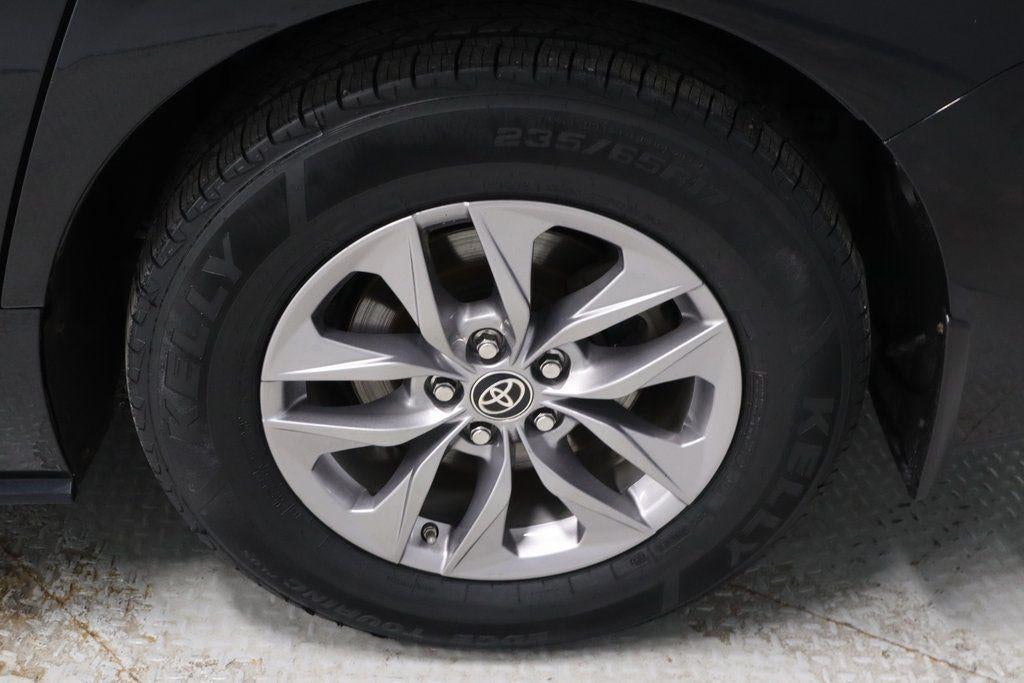 2022 Toyota Sienna XLE AWD 7-Passenger (Natl)