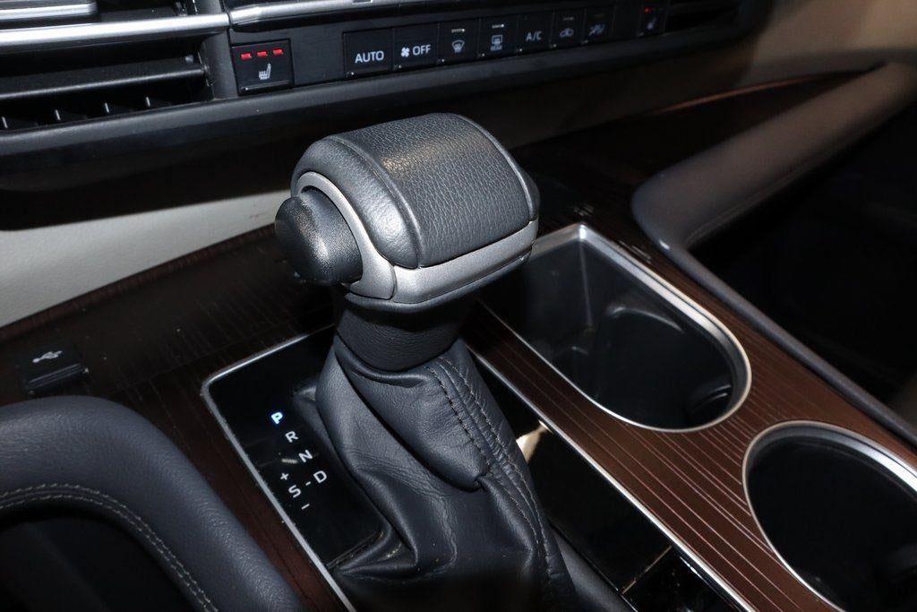 2022 Toyota Sienna XLE AWD 7-Passenger (Natl)