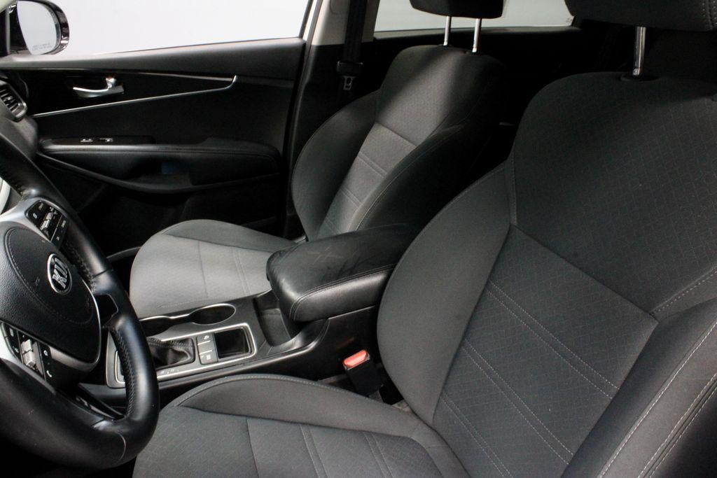 2019 Kia Sorento S V6 FWD