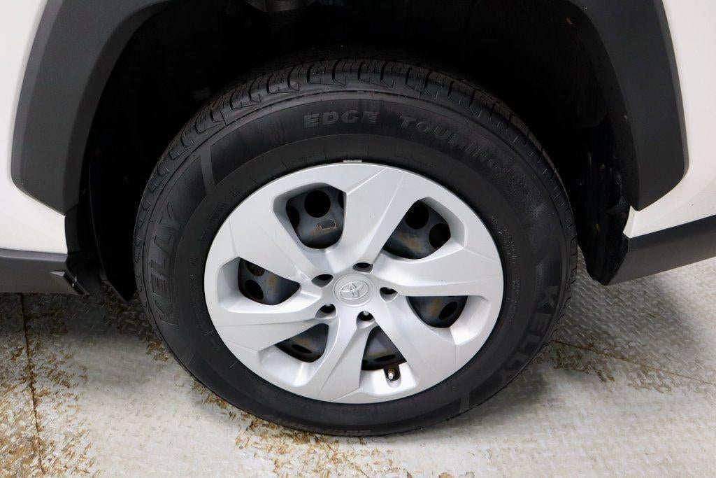 2019 Toyota RAV4 LE AWD (Natl)