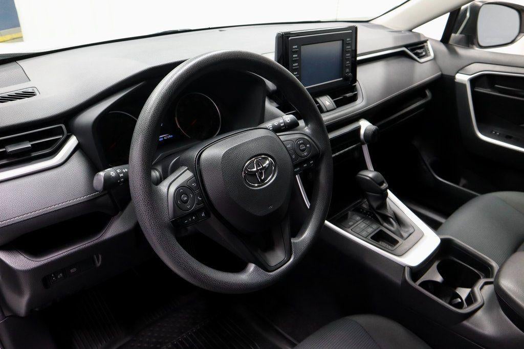 2019 Toyota RAV4 LE AWD (Natl)