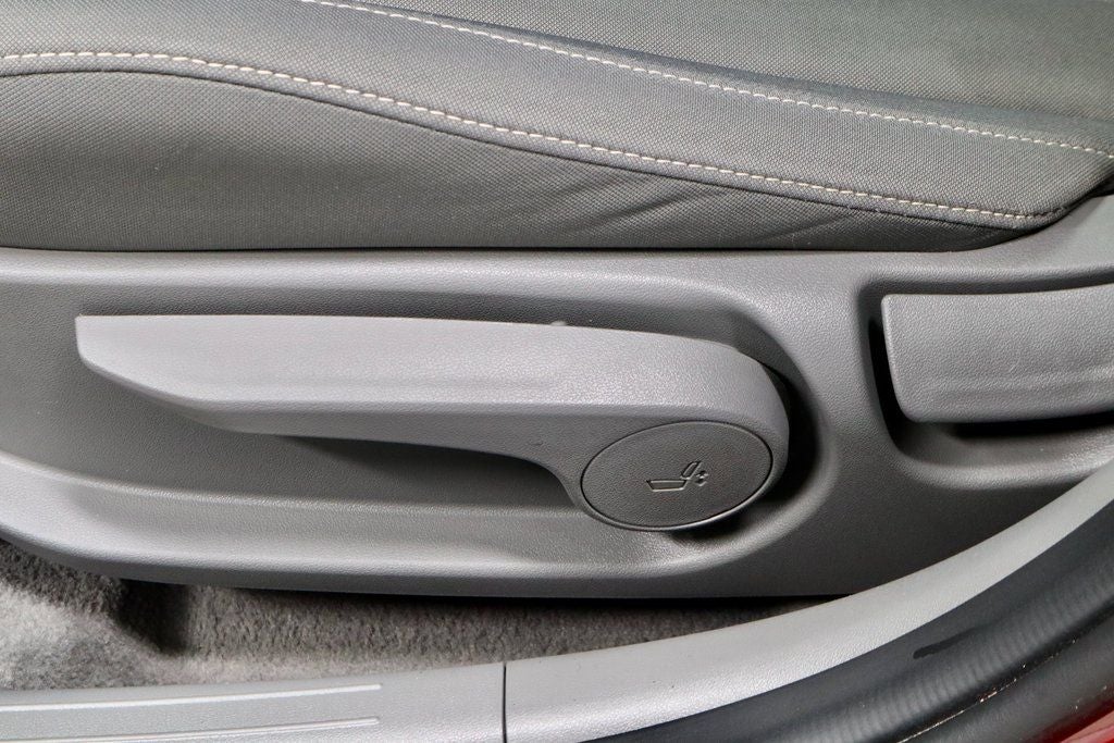 2025 Hyundai ELANTRA SEL Convenience IVT