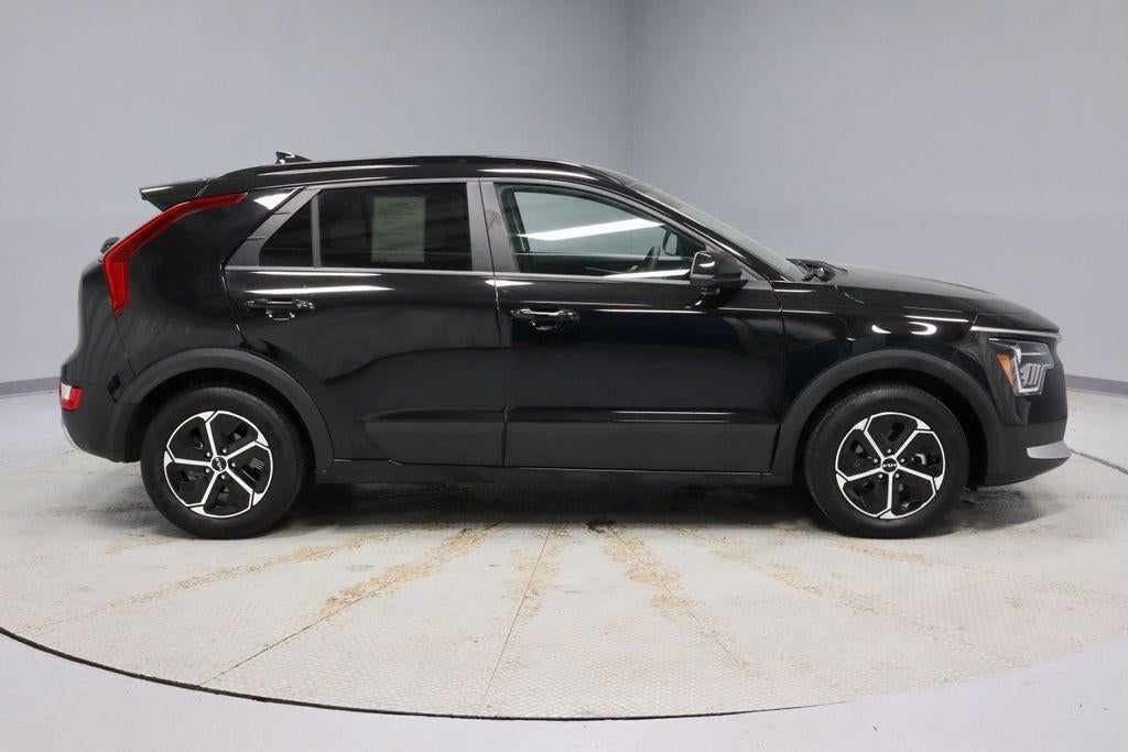2023 Kia Niro LX FWD