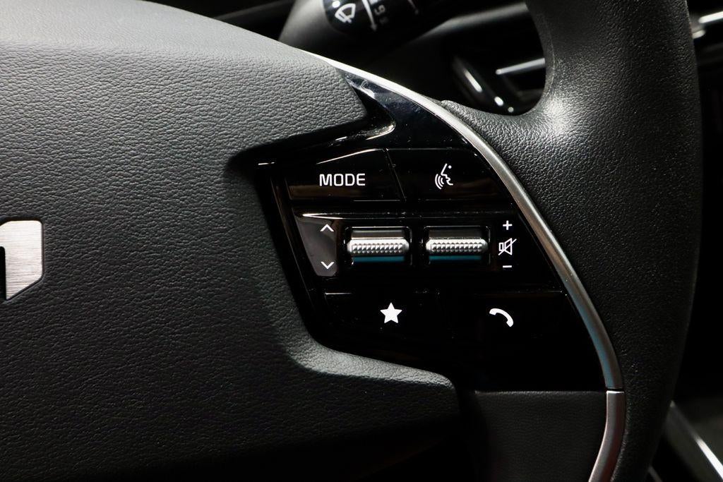 2023 Kia Niro LX FWD