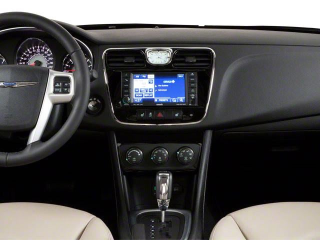 2011 Chrysler 200 LX