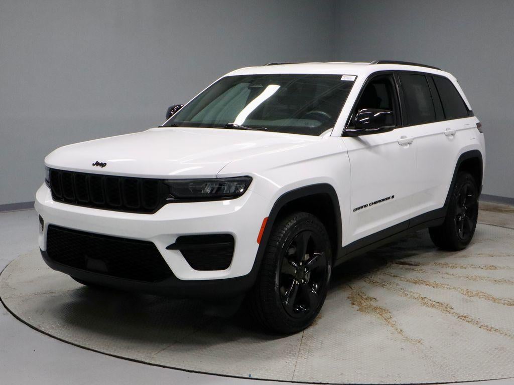 2024 Jeep Grand Cherokee Altitude