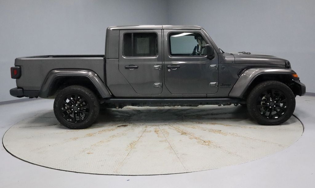 2024 Jeep Gladiator Nighthawk