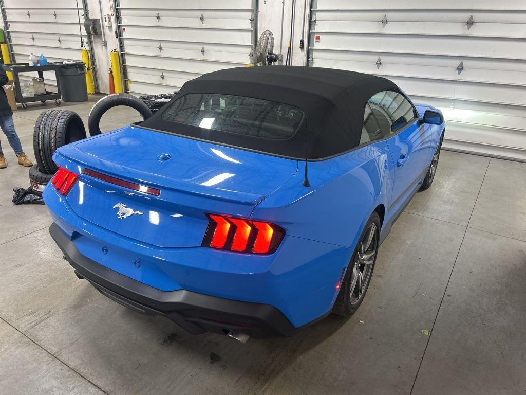 2025 Ford Mustang EcoBoost Premium