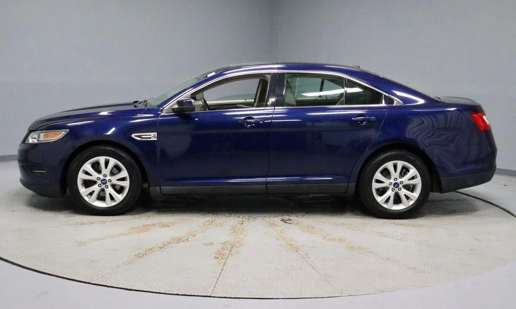 2011 Ford Taurus SEL