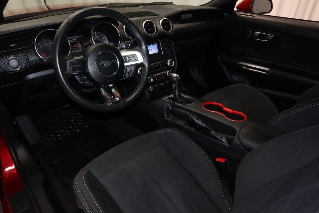 2021 Ford Mustang EcoBoost