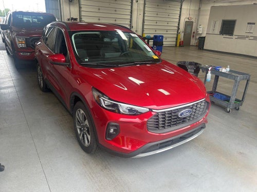 2025 Ford Escape Platinum
