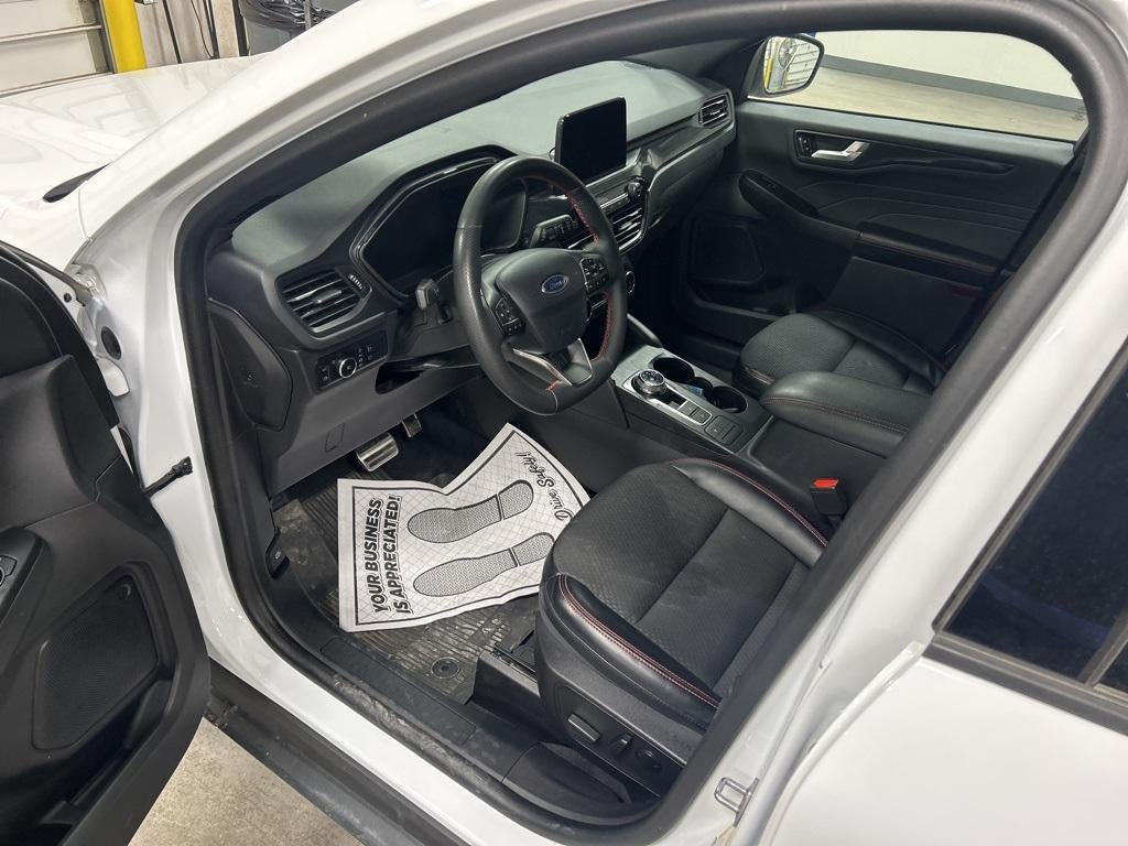 2023 Ford Escape ST-Line Select