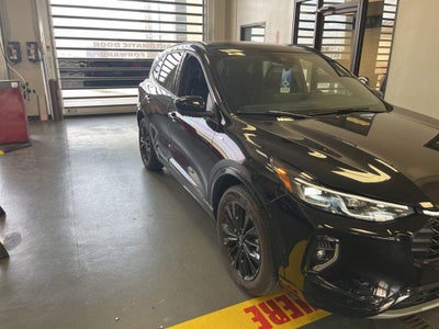 2023 Ford Escape ST-Line Elite