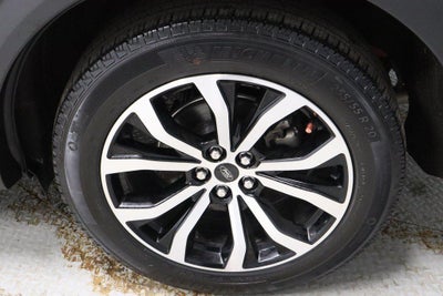 2024 Ford Explorer ST-Line