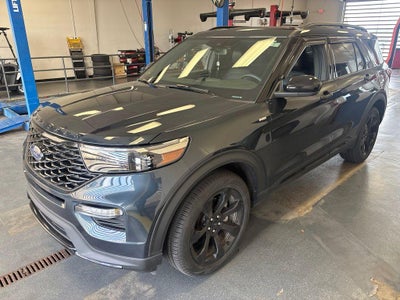 2022 Ford Explorer ST-Line