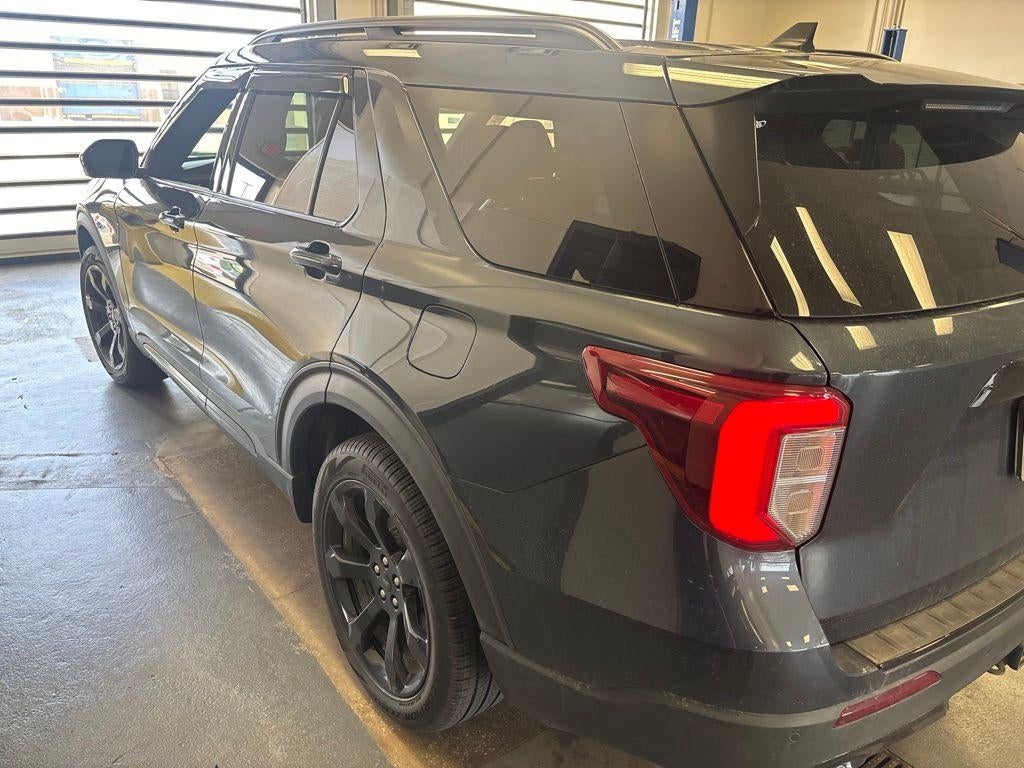 2022 Ford Explorer ST-Line
