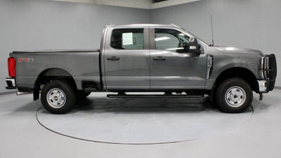 2025 Ford Super Duty F-250 SRW XL