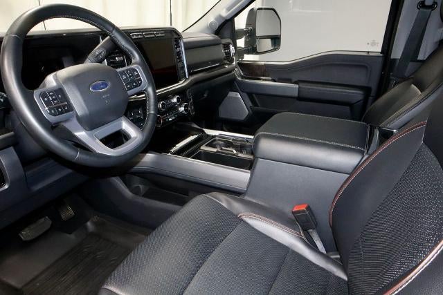 2023 Ford Super Duty F-350 SRW Lariat