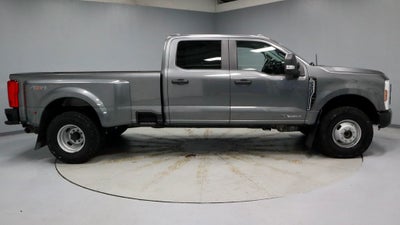 2025 Ford Super Duty F-350 DRW XL