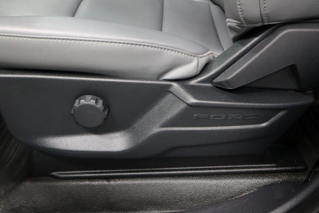 2025 Ford Super Duty F-350 DRW XL