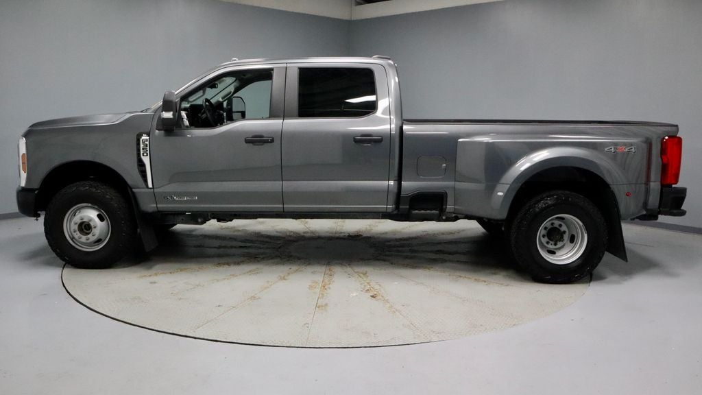 2025 Ford Super Duty F-350 DRW XL