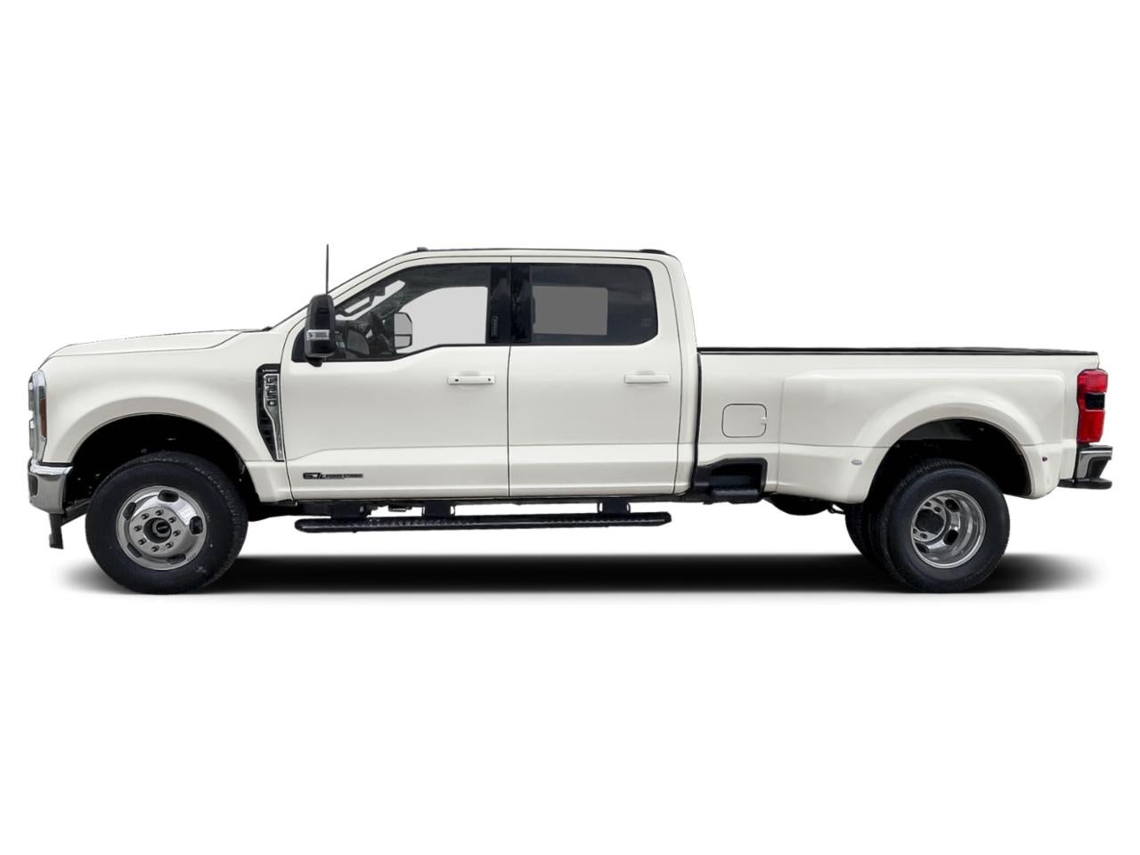 2026 Ford Super Duty F-350 DRW Lariat