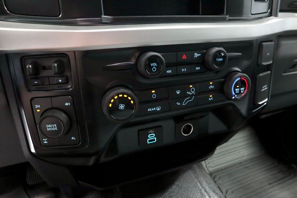 2025 Ford Super Duty F-350 SRW XLT