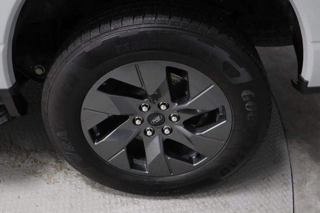 2023 Ford F-150 Lightning Lariat