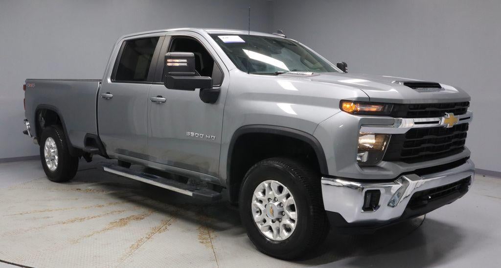 2025 Chevrolet Silverado 3500 HD LT