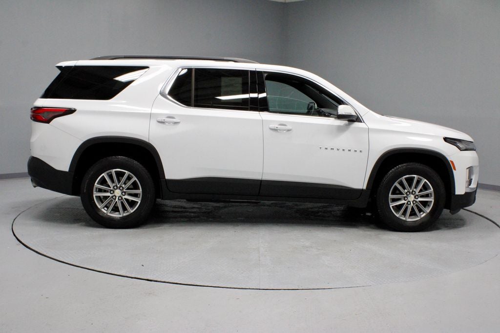 2023 Chevrolet Traverse LT