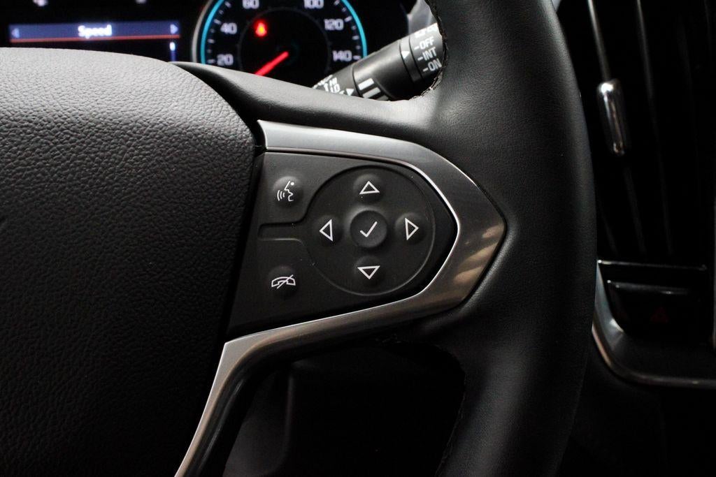 2023 Chevrolet Traverse LT