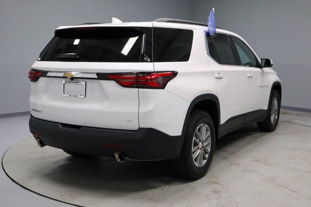 2023 Chevrolet Traverse LT