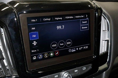 2023 Chevrolet Traverse LT