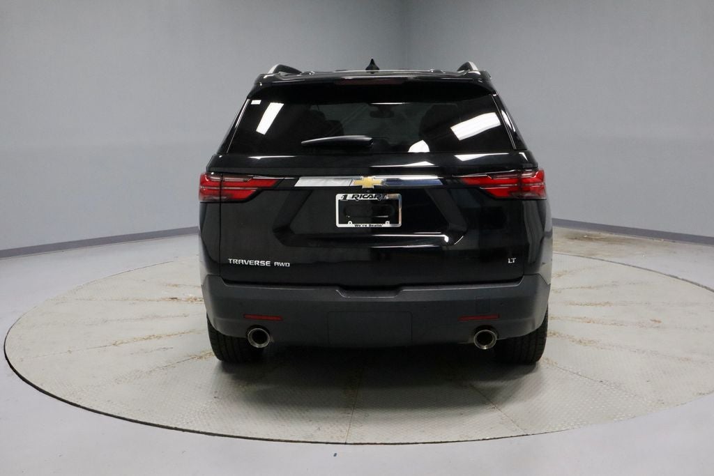 2022 Chevrolet Traverse LT Leather