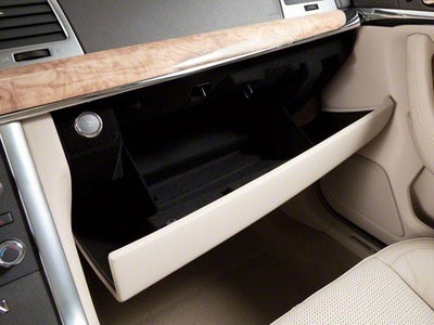 2010 Lincoln MKS Base