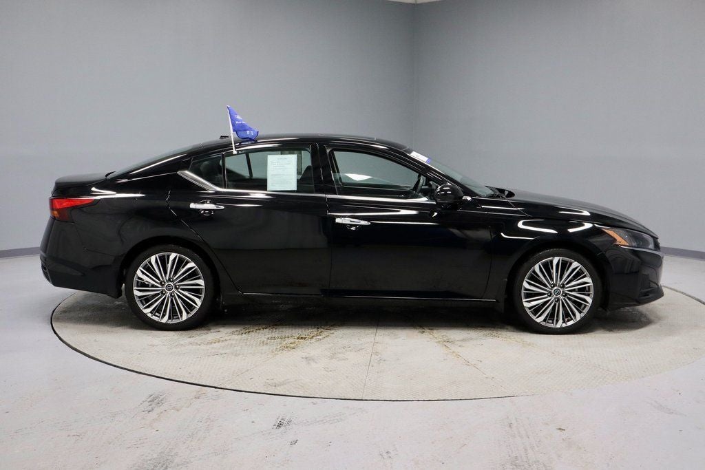 2025 Nissan Altima 2.5 SL