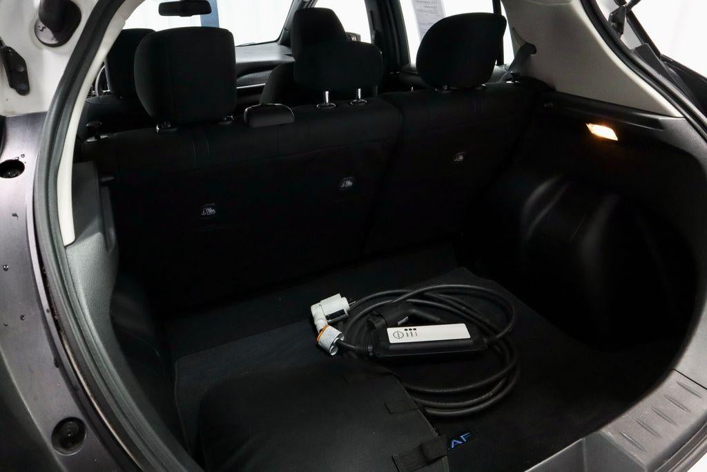 2024 Nissan LEAF SV Plus