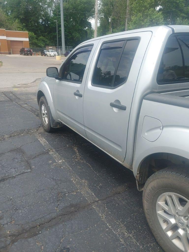 2015 Nissan Frontier SV