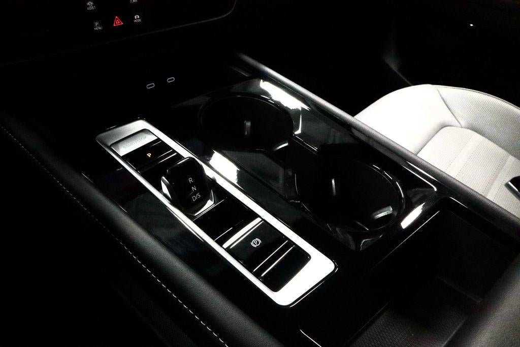 2025 Volkswagen Atlas Cross Sport 2.0T SEL R-Line Black