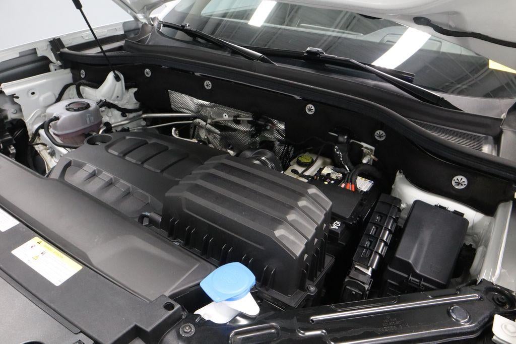 2025 Volkswagen Atlas Cross Sport 2.0T SEL Premium R-Line