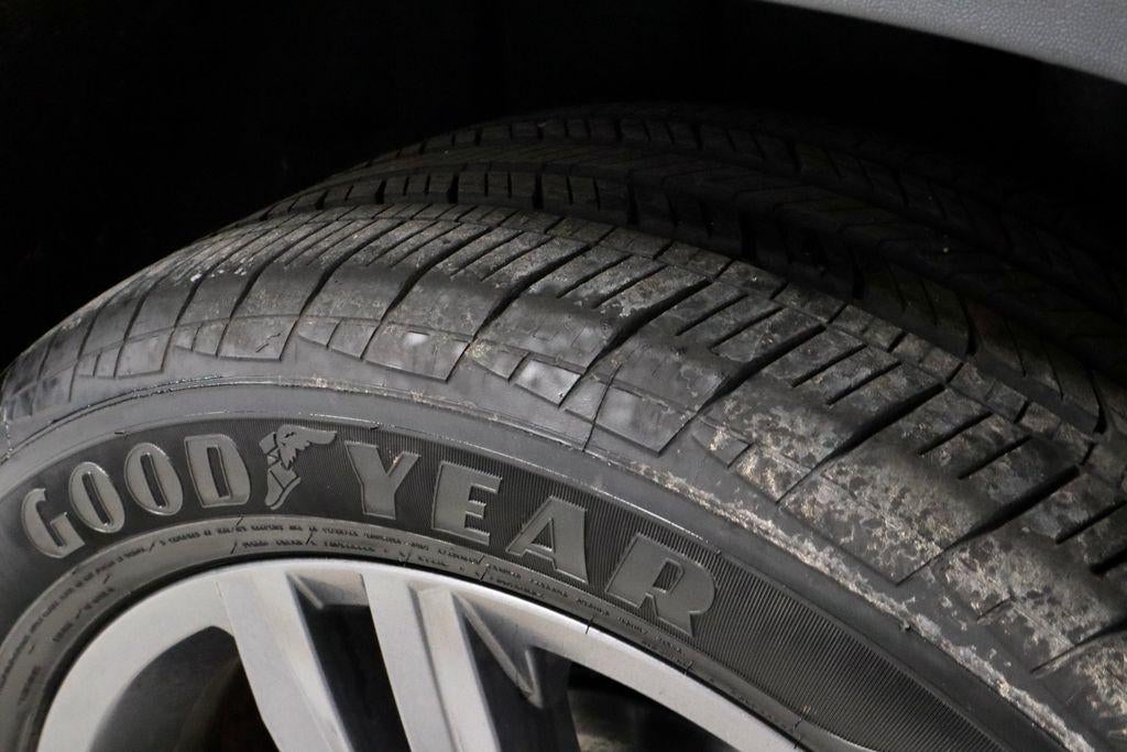 2021 Volkswagen Atlas Cross Sport 3.6L V6 SE w/Technology R-Line