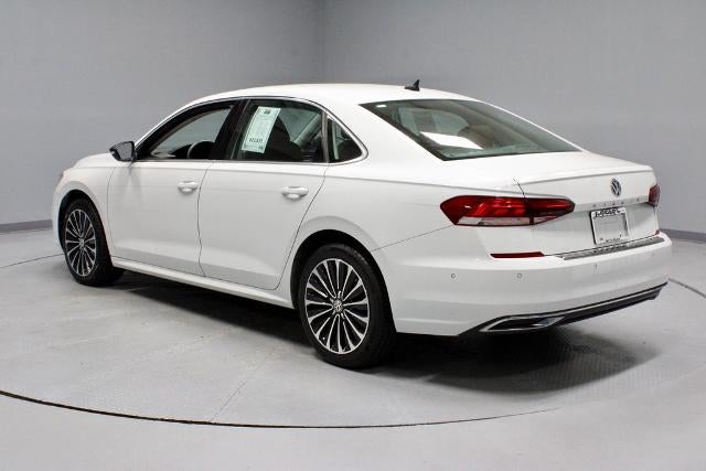 2022 Volkswagen Passat 2.0T Limited Edition