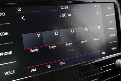 2022 Volkswagen Passat 2.0T Limited Edition
