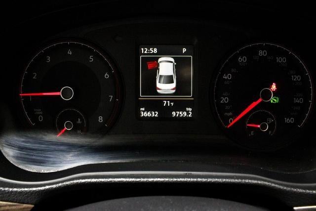 2022 Volkswagen Passat 2.0T Limited Edition