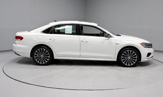 2022 Volkswagen Passat 2.0T Limited Edition