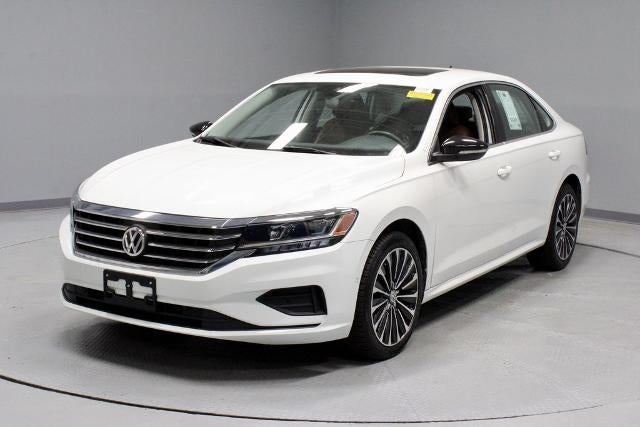 2022 Volkswagen Passat 2.0T Limited Edition