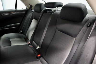 2022 Chrysler 300 Touring