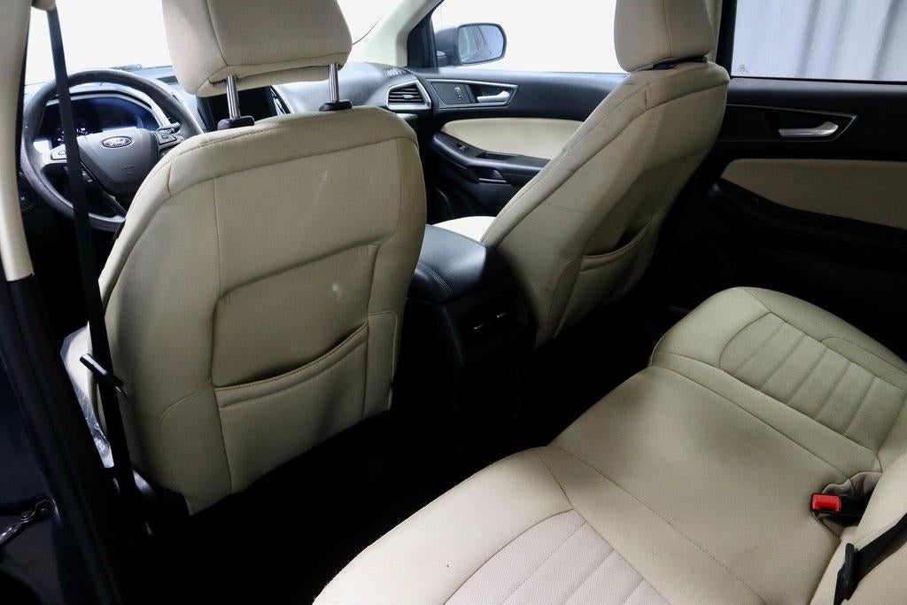 2022 Ford Edge SE