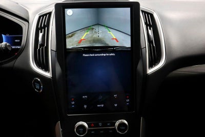 2023 Ford Edge SE